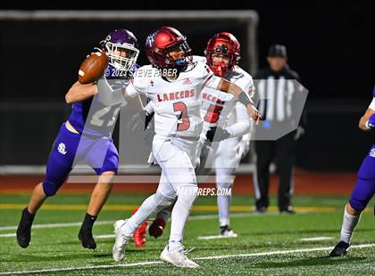 Thumbnail 2 in Kennedy Catholic @ Lake Stevens (WIAA 4A Quarterfinal) photogallery.