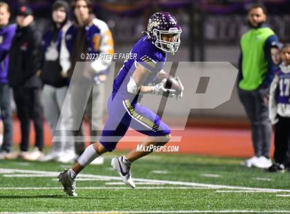 Thumbnail 3 in Kennedy Catholic @ Lake Stevens (WIAA 4A Quarterfinal) photogallery.