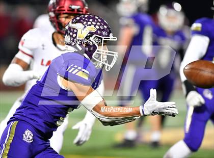 Thumbnail 3 in Kennedy Catholic @ Lake Stevens (WIAA 4A Quarterfinal) photogallery.