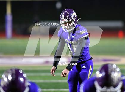 Thumbnail 1 in Kennedy Catholic @ Lake Stevens (WIAA 4A Quarterfinal) photogallery.