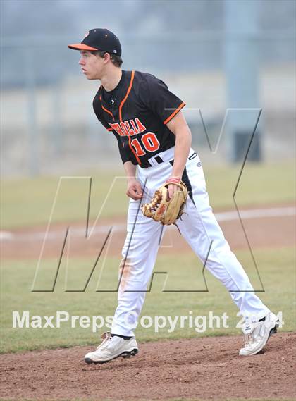 Thumbnail 2 in Chisum vs. Petrolia (Lindsay Tournament) photogallery.