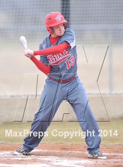 Thumbnail 3 in Chisum vs. Petrolia (Lindsay Tournament) photogallery.