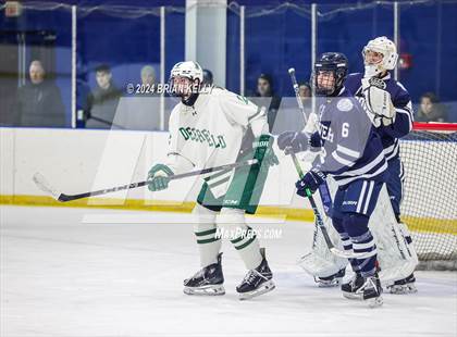 Thumbnail 1 in  Phillips Academy Vs Deerfield Academy (Flood-Marr Tournament) photogallery.