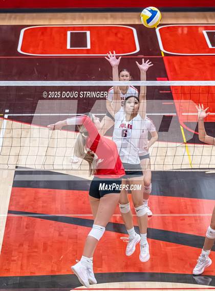 Thumbnail 2 in Carondelet @ James Logan ( CIF NorCal Regional Division 1 First Round) photogallery.