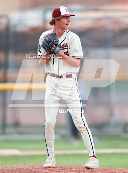Thumbnail 2 in Grand Junction vs. Windsor (CHSAA 4A Regional Final Game 3) photogallery.