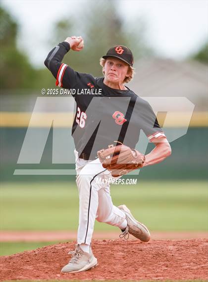 Thumbnail 2 in Grand Junction vs. Windsor (CHSAA 4A Regional Final Game 3) photogallery.
