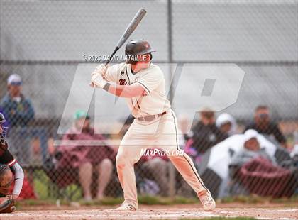 Thumbnail 3 in Grand Junction vs. Windsor (CHSAA 4A Regional Final Game 3) photogallery.