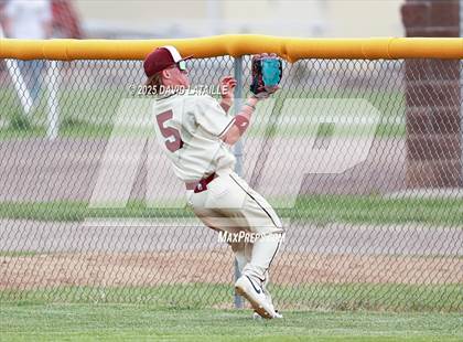 Thumbnail 2 in Grand Junction vs. Windsor (CHSAA 4A Regional Final Game 3) photogallery.