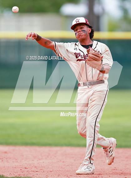 Thumbnail 2 in Grand Junction vs. Windsor (CHSAA 4A Regional Final Game 3) photogallery.