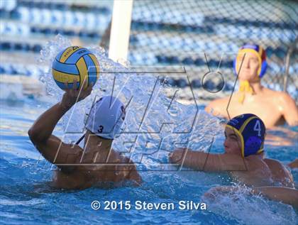 Thumbnail 1 in Point Loma vs. San Pasqual (24th Annual San Diego Open) photogallery.