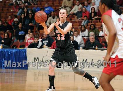 Thumbnail 3 in Portland vs. Cromwell (CIAC Class S Final) photogallery.