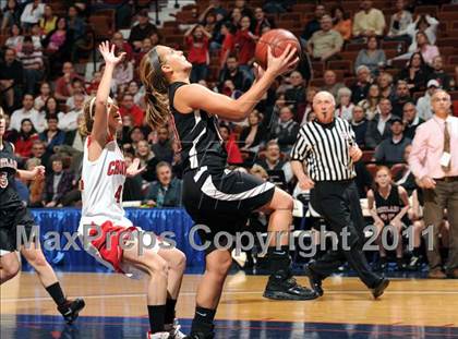 Thumbnail 3 in Portland vs. Cromwell (CIAC Class S Final) photogallery.