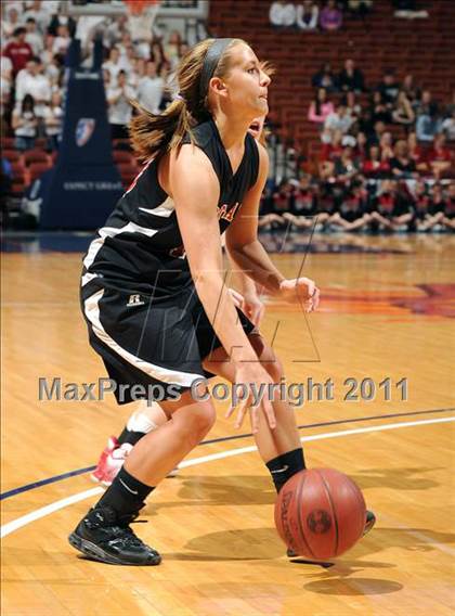 Thumbnail 2 in Portland vs. Cromwell (CIAC Class S Final) photogallery.