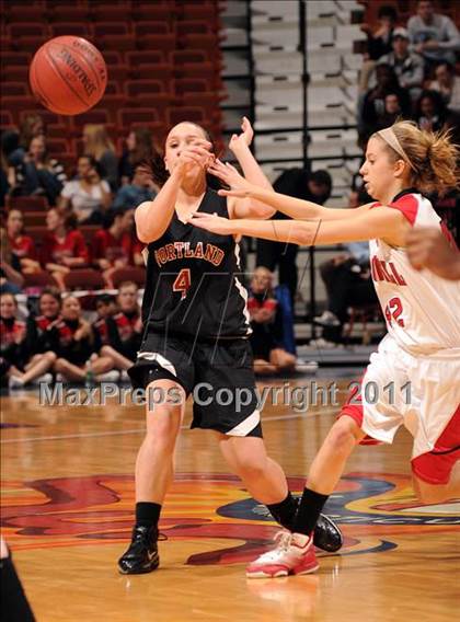 Thumbnail 3 in Portland vs. Cromwell (CIAC Class S Final) photogallery.