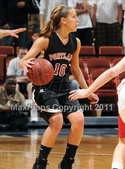 Thumbnail 3 in Portland vs. Cromwell (CIAC Class S Final) photogallery.