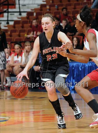 Thumbnail 2 in Portland vs. Cromwell (CIAC Class S Final) photogallery.