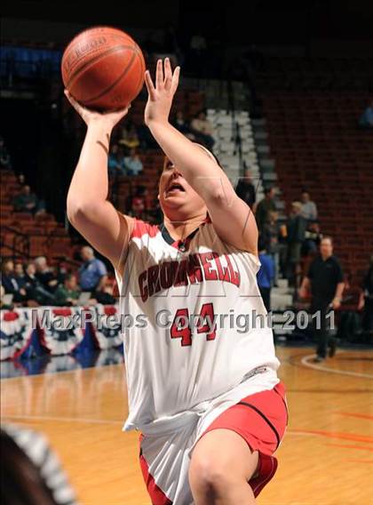 Thumbnail 1 in Portland vs. Cromwell (CIAC Class S Final) photogallery.