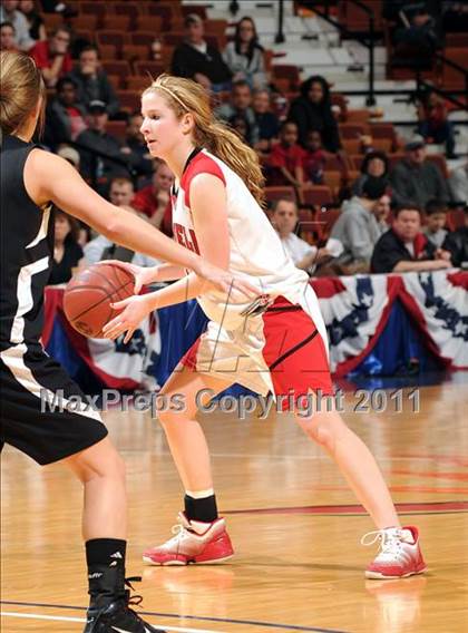 Thumbnail 1 in Portland vs. Cromwell (CIAC Class S Final) photogallery.