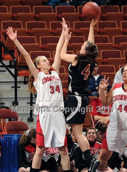 Thumbnail 1 in Portland vs. Cromwell (CIAC Class S Final) photogallery.