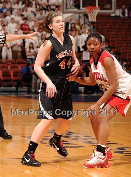 Thumbnail 1 in Portland vs. Cromwell (CIAC Class S Final) photogallery.
