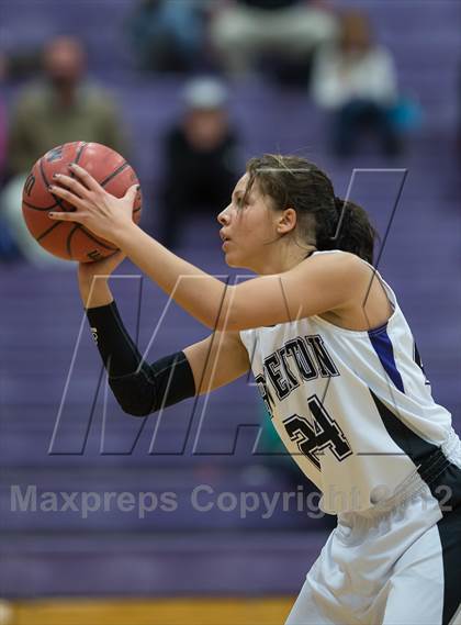Thumbnail 3 in Viewmont @ Riverton photogallery.