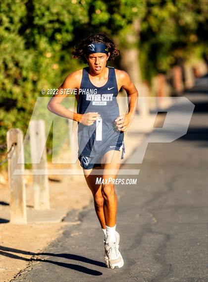 Thumbnail 3 in SJS Metro League Center Meet #1 photogallery.