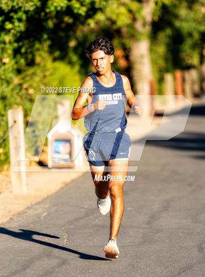 Thumbnail 1 in SJS Metro League Center Meet #1 photogallery.