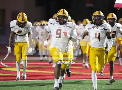 Thumbnail 2 in Cathedral Catholic vs. Mountain Pointe (Honor Bowl) photogallery.