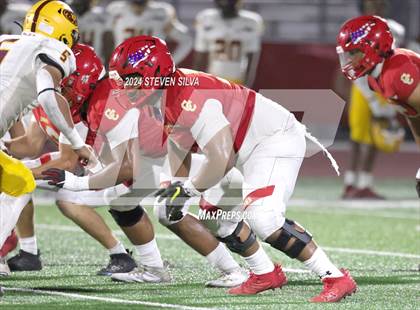 Thumbnail 3 in Cathedral Catholic vs. Mountain Pointe (Honor Bowl) photogallery.