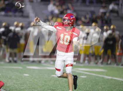 Thumbnail 2 in Cathedral Catholic vs. Mountain Pointe (Honor Bowl) photogallery.