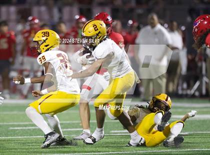 Thumbnail 1 in Cathedral Catholic vs. Mountain Pointe (Honor Bowl) photogallery.