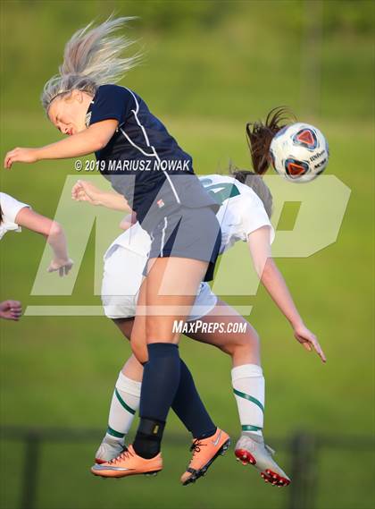 Thumbnail 2 in Stoney Creek vs Lake Orion (MHSAA District Playoff) photogallery.