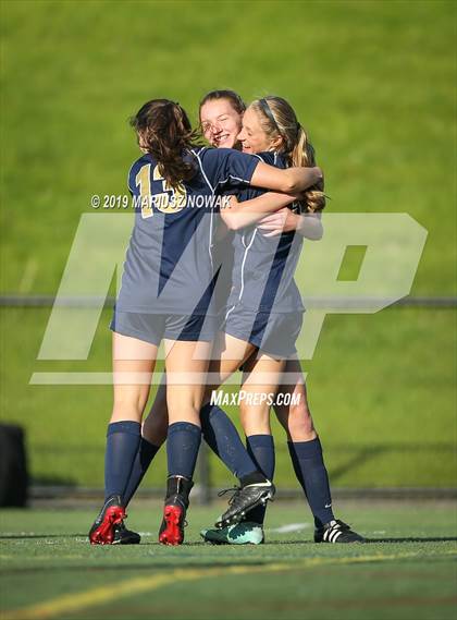 Thumbnail 3 in Stoney Creek vs Lake Orion (MHSAA District Playoff) photogallery.