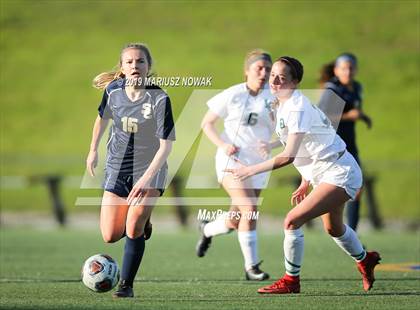 Thumbnail 2 in Stoney Creek vs Lake Orion (MHSAA District Playoff) photogallery.