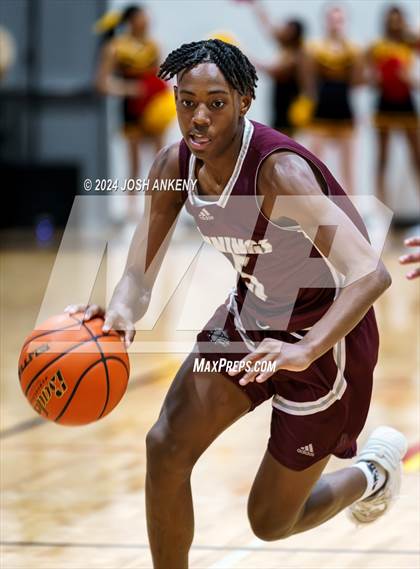 Thumbnail 1 in Jennings @ Brusly (LHSAA Division 2 Non-Select Round 2) photogallery.