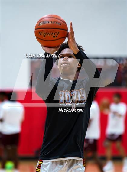 Thumbnail 2 in Jennings @ Brusly (LHSAA Division 2 Non-Select Round 2) photogallery.