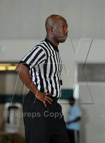 Thumbnail 1 in Antelope vs. Fort Bend Travis (MaxPreps Holiday Classic) photogallery.