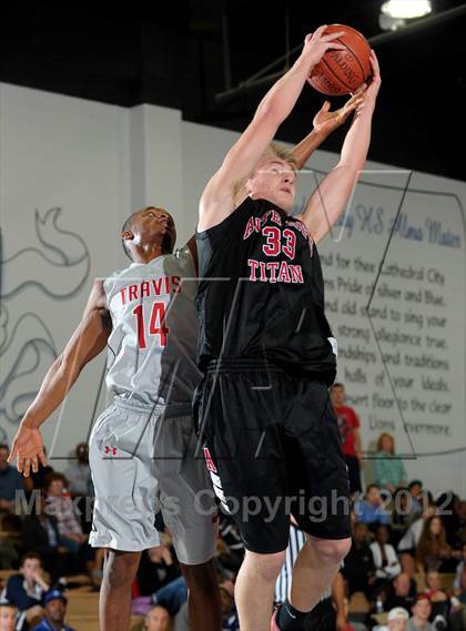 Thumbnail 2 in Antelope vs. Fort Bend Travis (MaxPreps Holiday Classic) photogallery.