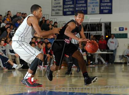 Thumbnail 2 in Antelope vs. Fort Bend Travis (MaxPreps Holiday Classic) photogallery.