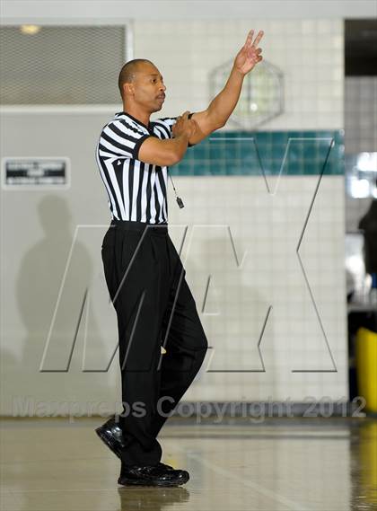 Thumbnail 1 in Antelope vs. Fort Bend Travis (MaxPreps Holiday Classic) photogallery.