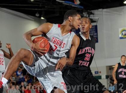 Thumbnail 3 in Antelope vs. Fort Bend Travis (MaxPreps Holiday Classic) photogallery.