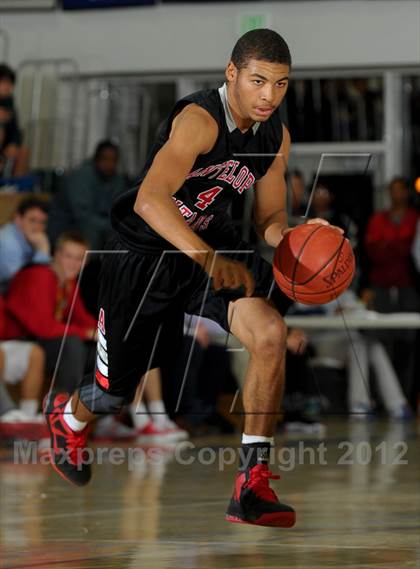 Thumbnail 2 in Antelope vs. Fort Bend Travis (MaxPreps Holiday Classic) photogallery.