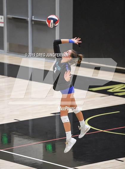 Thumbnail 2 in Redwood @ Branson (MCAL Semi-Final) photogallery.
