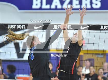 Thumbnail 2 in 'Iolani vs. Walton (Durango Fall Classic) photogallery.