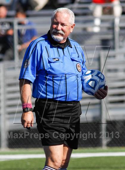 Thumbnail 3 in East vs Skyline (UHSAA 4A Semifinal) photogallery.