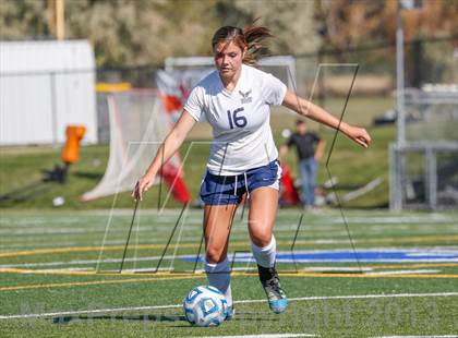Thumbnail 3 in East vs Skyline (UHSAA 4A Semifinal) photogallery.
