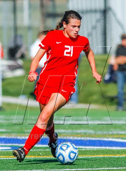 Thumbnail 1 in East vs Skyline (UHSAA 4A Semifinal) photogallery.