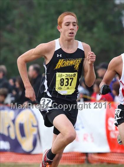 Thumbnail 1 in CIF State Cross Country Championships (D3 Boys) photogallery.