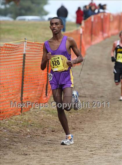 Thumbnail 1 in CIF State Cross Country Championships (D3 Boys) photogallery.