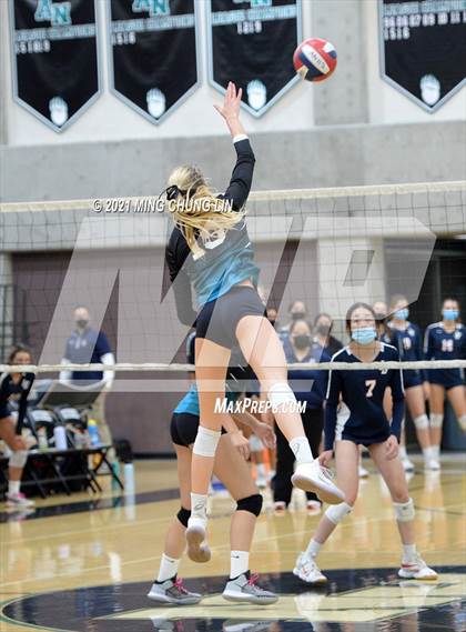 Thumbnail 2 in La Salle @ Aliso Niguel (CIF SS D2 Semifinal) photogallery.